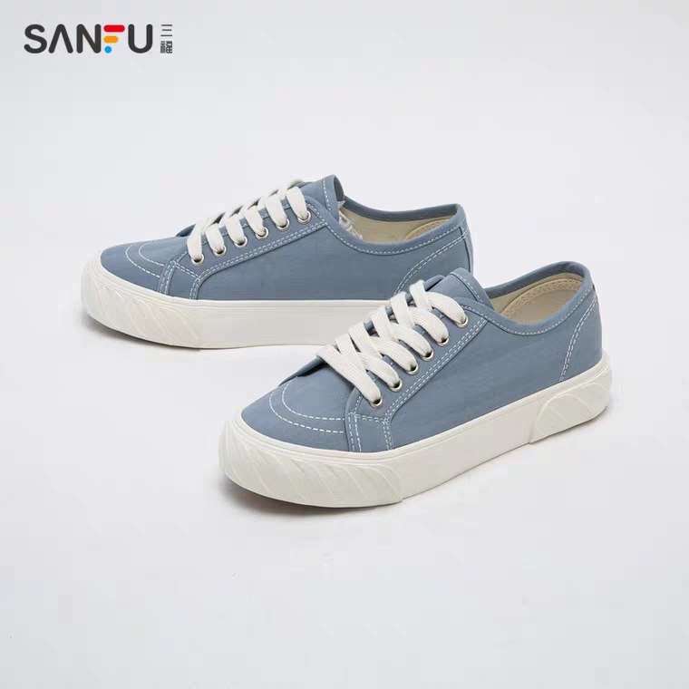 先领券/零点后下单三福清新帆布鞋48元  