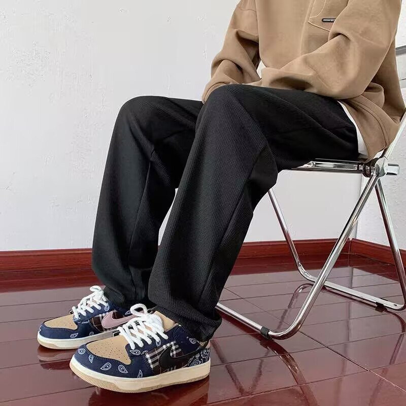 2件 拍2件 59.9元【轻迹男装旗舰店】华夫格百搭直筒运动裤共2条(19Yi2CEgv7l)/ CZ11弹力舒适面料，新疆长绒棉