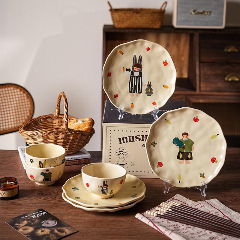 如有厨具200-100砸9折凑后10亓左右舍里一家人陶瓷餐具礼盒