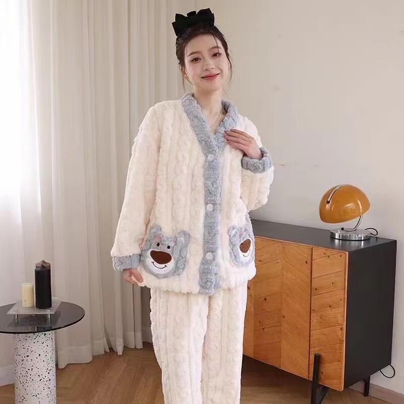 诗莉奥秋冬季珊瑚绒睡衣