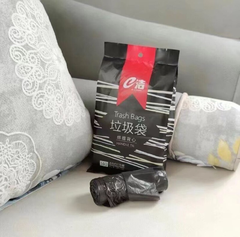 8.9￥140只e洁手提式家用加厚垃圾袋黑色厨房背心式中号塑料袋 (gL9M2LjznDK)/