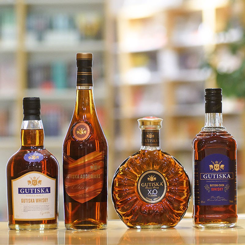 洋酒组合威士忌xo白兰地伏特加鸡尾酒套装香槟酒正品酒水多规格，0.9元