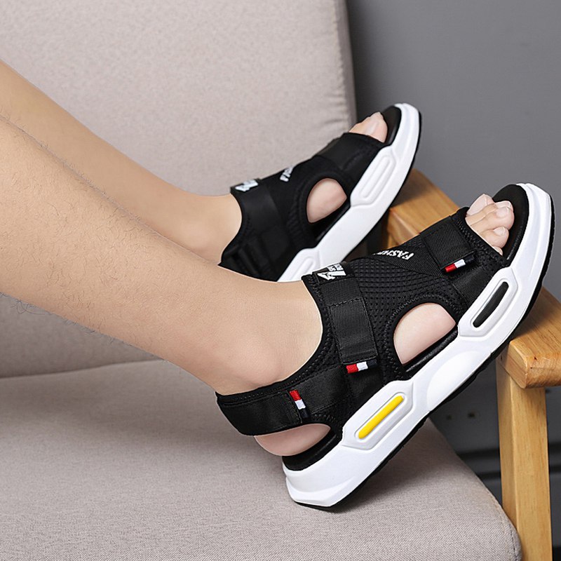 西部公羊男士凉鞋  