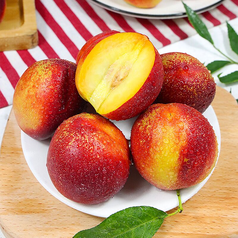 0点后下单 先领券9.9元果语恋山西黄心油桃5斤装(OL8zXS6uLql)/