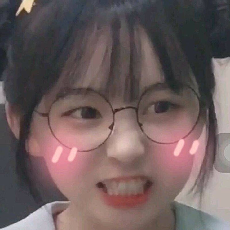 大牌充电宝需要的注意两个都很好用喜欢哪个买哪个羽博便宜带手电筒罗马仕充电快